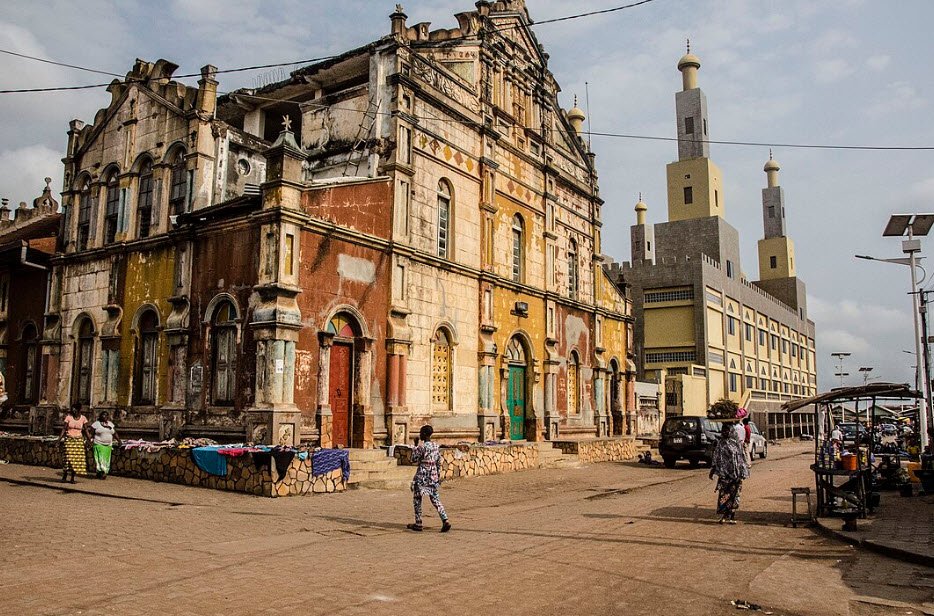 Sandervalia &amp; National Museums, Cotonou & Porto Novo, Benin